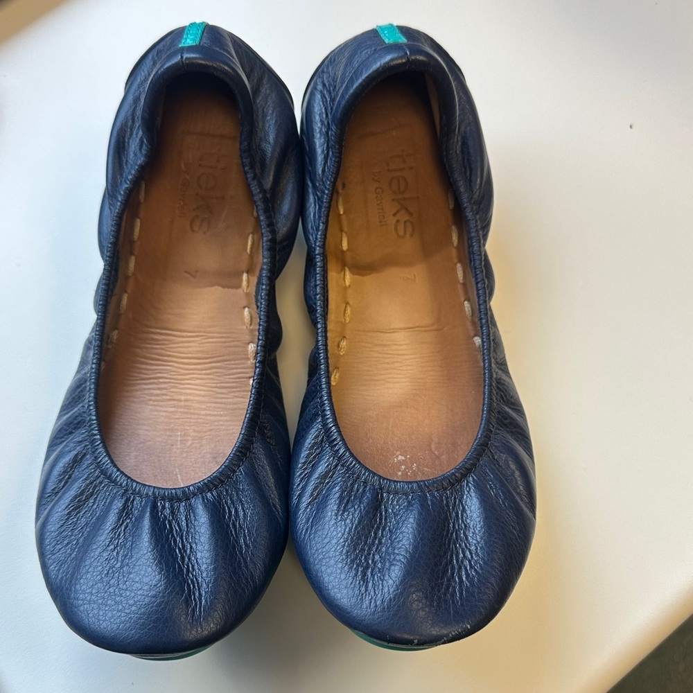 Tieks navy Blue Ballet Flats